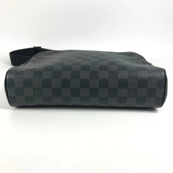 LOUIS VUITTON N41408 Damier Graphite Dayton PM Dayton PM Crossbody Shoulder Bag - Picture 7 of 16